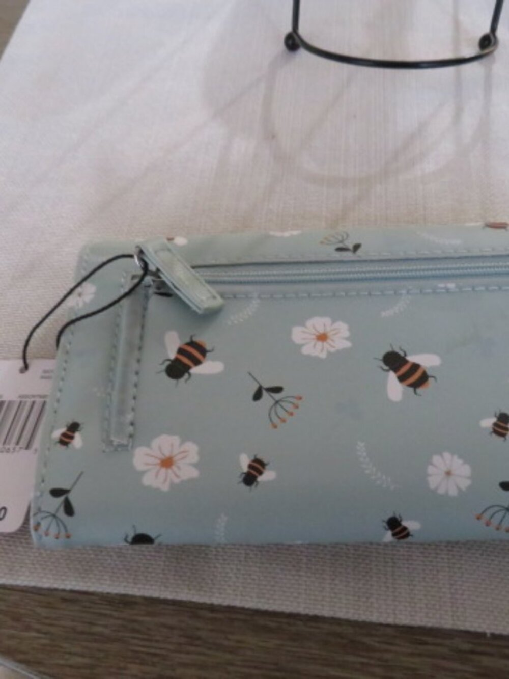 Mundi Wallet  7 1/2"x 4", Mint Green - Picture 2 of 4